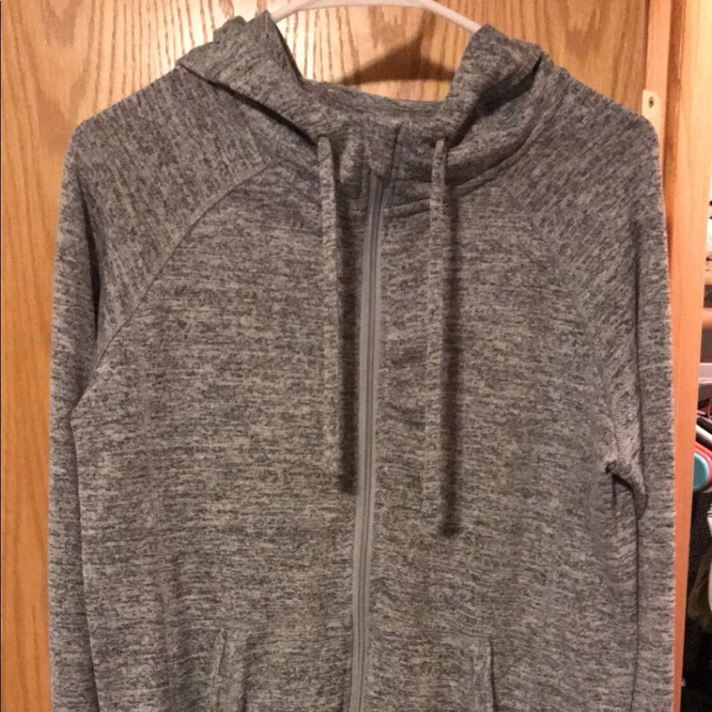Women’s sweatshirt